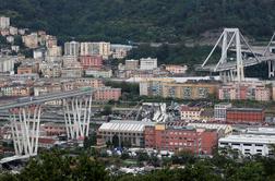 V Genovi se je zrušil avtocestni viadukt, najmanj 35 mrtvih #foto #video