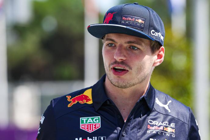 Max Verstappen | Max Verstappen se je v Bakuju odločno postavil proti omejitvi plač dirkačev. | Foto Guliver Image