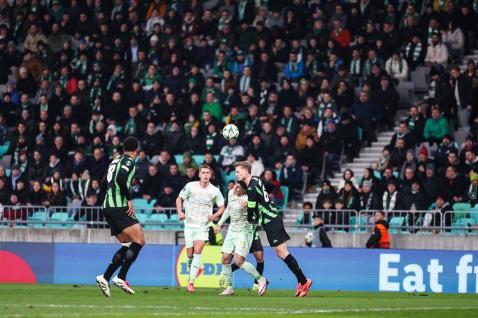 NK Olimpija : Cercle Brugge | Cercle Brugge je slavil v Stožicah. | Foto Aleš Fevžer