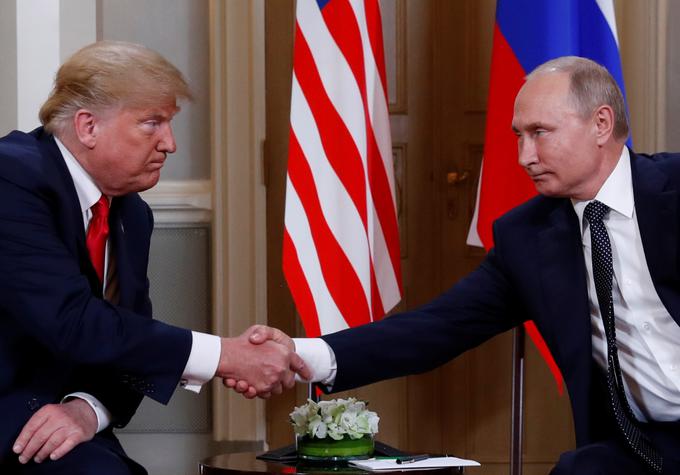 "Čeprav se Mueller s svojo preiskavo Trumpu delno bliža, mu zelo blizu še ni." | Foto: Reuters