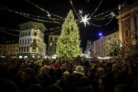 Prižig lučk v Ljubljani