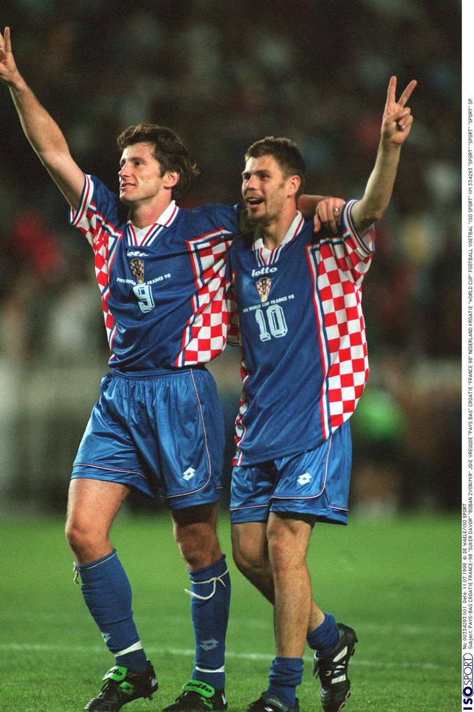 Davor Šuker, nepozabni kralj strelcev, in Zvonimir Boban, takratni kapetan ognjenih, sta leta 1998 s Hrvaško osvojila bronasto medaljo na svetovnem prvenstvu. Dejan Bauman si je slabo desetletje pred tem z obema delil slačilnico v mladi reprezentanci Jugoslavije. | Foto: Guliverimage