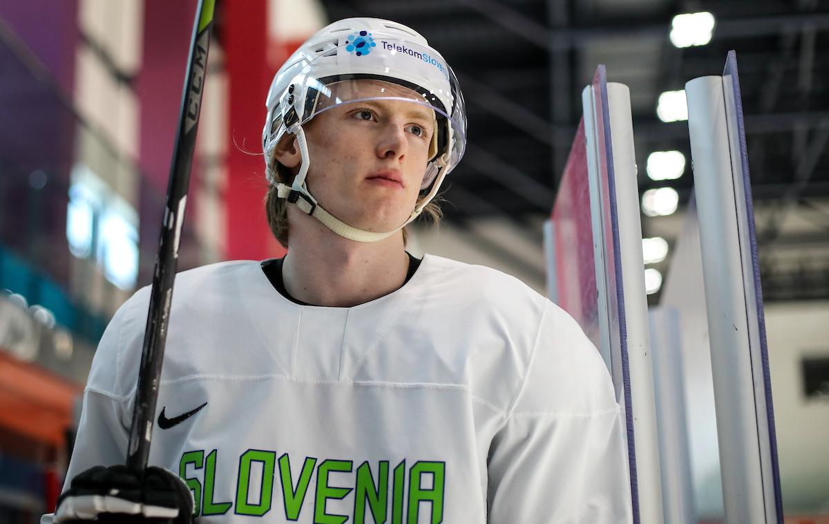 slovenska hokejska reprezentanca SP Kazahstan Jan Drozg | Slovenski napadalec Jan Drozg se je še tretje leto zapored udeležil hokejskega tabora NHL-ovca Pittsburgh Penguins, na katerem je med sredo in petkom drsalo 40 povabljenih oklepnikov. | Foto Matic Klanšek Velej/Sportida