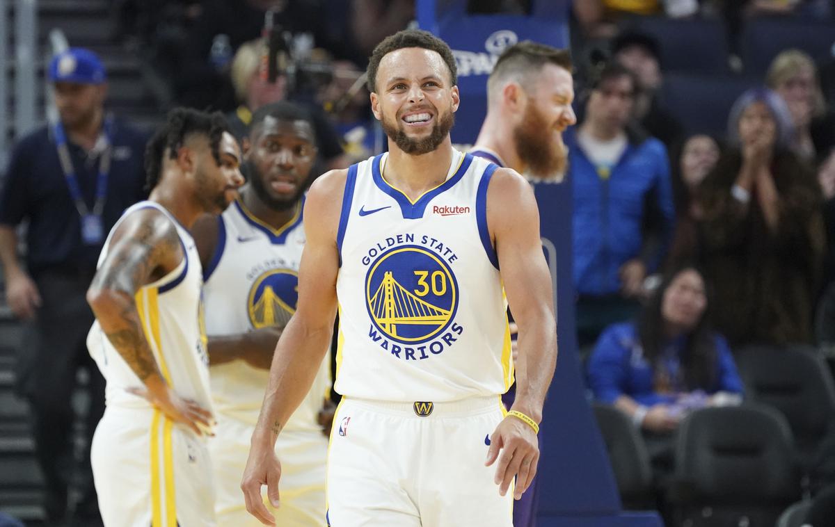 Stephen Curry | Stephen Curry bo v ligi NBA odsoten z igrišč vsaj tri mesece. | Foto Reuters