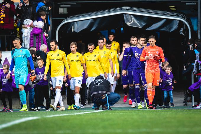 Ko je Bravo gostoval v Mariboru v začetku marca, je zmagal z 2:1. Po tej tekmi je s položaja trenerja vijolic odstopil Darko Milanič. | Foto: Blaž Weindorfer/Sportida