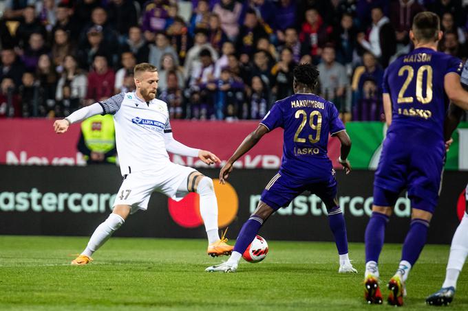 Če bosta Maribor in Koper do konca sezone osvojila vsaj še eno točko, bodo že tako majhne in simbolične možnosti Olimpije o naslovu dokončno prečrtane.  | Foto: Blaž Weindorfer/Sportida