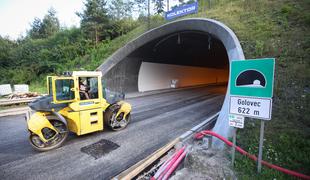 V ponedeljek bo spet stekel promet po zahodni cevi predora Golovec