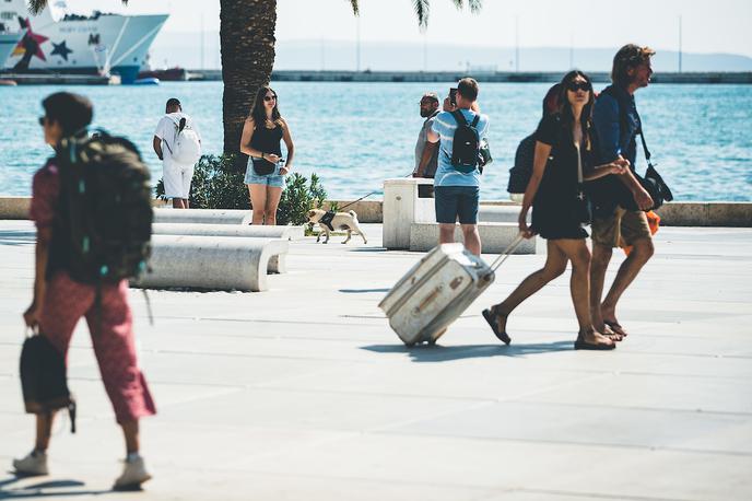 Split turizem | "Cenovna inflacija se nam vrača kot bumerang, največji krivci pa so požrešni gostinci in trgovci, pri katerih so cene dobesedno eksplodirale," je dejal  dolgoletni podjetnik v turizmu Jasmin Šabić.  | Foto Grega Valančič/Sportida