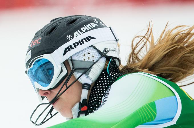 Ana Bucik je povozila količek in ostala brez uvrstitve. | Foto: Vid Ponikvar