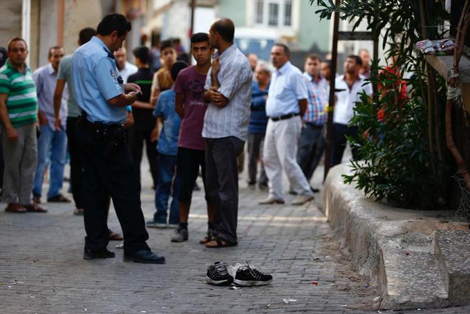 bombni napad Tručija | Foto: Reuters