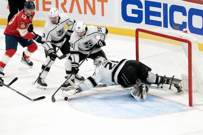 Los Angeles Kings Florida Panthers | Kralji so se z novo zmago zavihteli na vrh pacifiške divizije. V vratih je s 45 obrambami blestel Pheonix Copley. | Foto Guliverimage