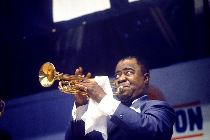 Louis Armstrong | Spremno besedo h kompilaciji je zapisal Ricky Riccardi, direktor zbirk v muzeju Hiša Louisa Armstronga in avtor treh Armstrongovih biografij. | Foto Guliverimage