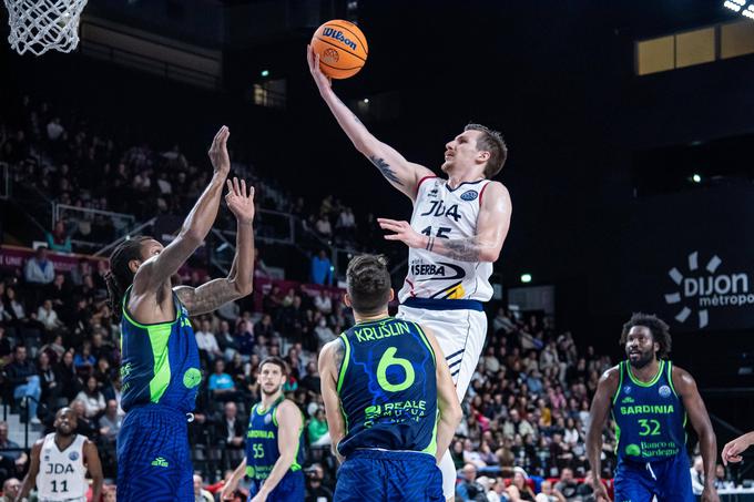 Po Cholet Basketu in Elan Élan Béarnais Pau-Lacq-Orthezu je v Franciji oblekel še dres Dijona. | Foto: Guliverimage/Vladimir Fedorenko