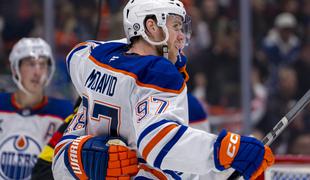 Connor McDavid že pri tisoč točkah v ligi NHL