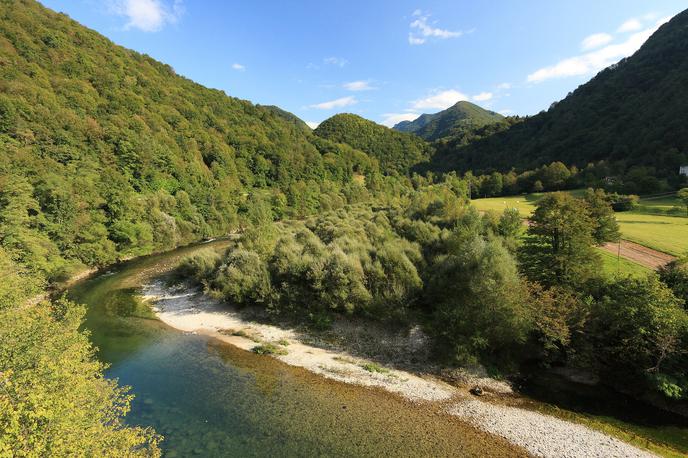 Idrijca | Na kraju je bil zdravnik, ki je potrdil smrt utopljenega.  | Foto Božo Uršič (www.slovenia.info)