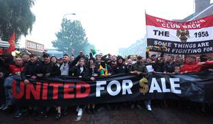 Pred derbijem množični protest, nato velika zmaga Man Uniteda #video