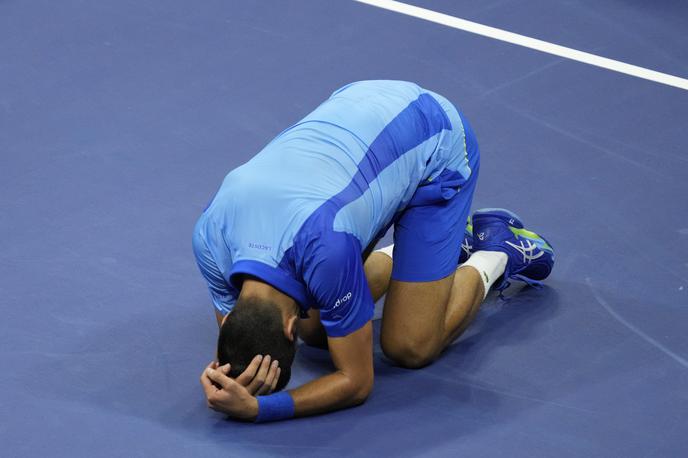 Novak Đoković | Veselje Novaka Đokovića, potem ko je še četrtič zmagal na OP ZDA. Skupno je osvojil že 24. lovoriko za grand slam. | Foto Guliverimage