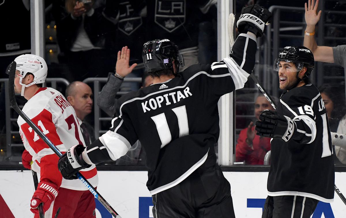 Los Angeles Kings Anže Kopitar | Anže Kopitar je s Kralji po preobratu in podaljšku ugnal Detroit. Kapetan kalifornijskega moštva je bil eden ključnih členov zmage, z zadetkom in dvema podajama je sodeloval pri vseh zadetkih. | Foto Getty Images