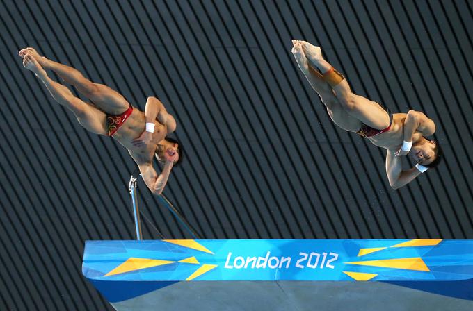 Zadnje čase svetovni prestol med skakalci v vodo, ki morajo biti dobri telovadci (nekateri se med skakalce v vodo preselijo iz gimnastike), pripada Kitajcem. | Foto: Guliverimage/Getty Images