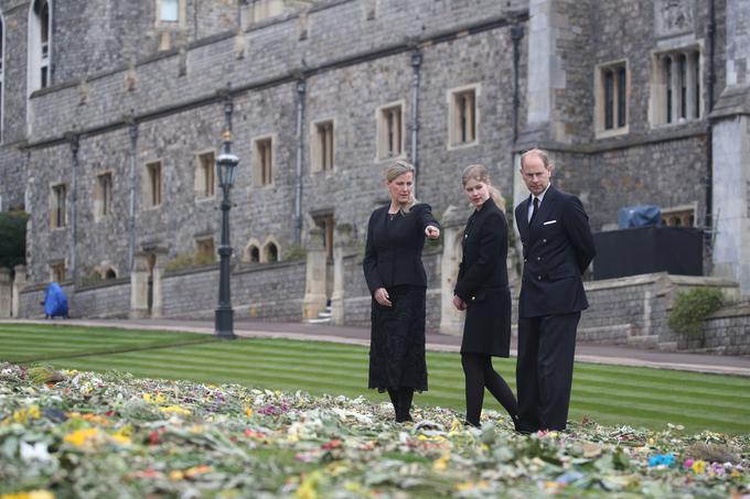 Tudi Edwardova žena Sophie je menda zgrožena nad ravnanjem Harryja. | Foto: Reuters