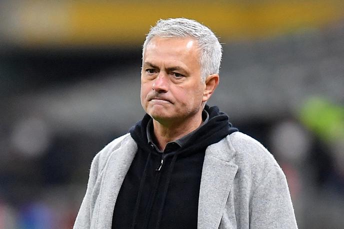 Roma Jose Mourinho | Jose Mourinho z Romo igra proti Milanu. | Foto Reuters