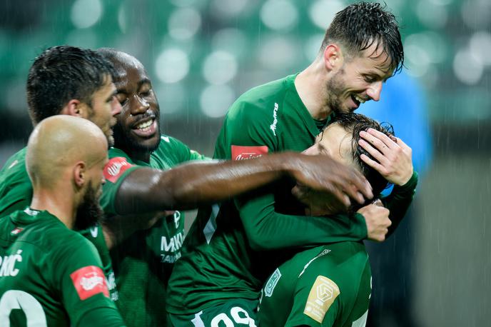 NK Olimpija NK Aluminij | Olimpija je v Stožicah pokazala, da Aluminij tukaj nima kaj iskati. | Foto Morgan Kristan / Sportida