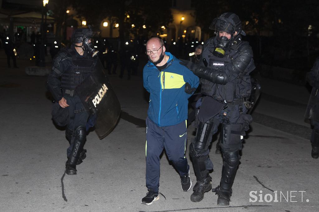 Protesti torek, 5.10.2021