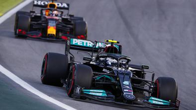 Sprinterska dirka Bottasu, Verstappen drugi, Hamilton peti