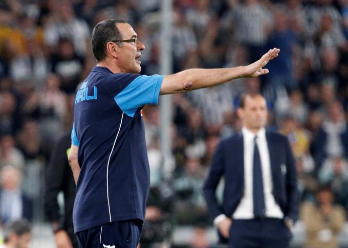 Maurizio Sarri umirja evforijo. | Foto: Reuters