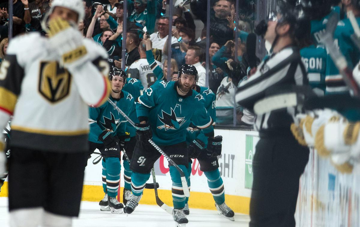 San Jose Sharks | Podprvaki Vegas Golden Knights niso izkoristili zaključnega ploščka za napredovanje. San Jose je zmagal s 5:2. | Foto Reuters