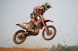 Tim Gajser ohranil stik z vrhom