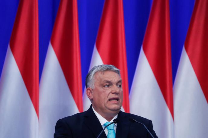 Viktor Orban | Madžarska bo med predsedovanjem Svetu EU sledila svoji lastni viziji Evrope. To bi lahko znova povzročilo pretrese v evropskih institucijah in nekaterih članicah unije, saj se je Budimpešta v zadnjih letih večkrat znašla v sporu z Brusljem. Vlada premierja Viktorja Orbana je bila pogosto tudi tarča kritik oblasti v več evropskih prestolnicah. | Foto Reuters