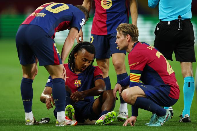 Barcelona na povratni tekmi brez stebra obrambe
