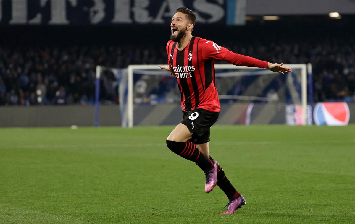 Olivier Giroud | Olivier Giroud je odločil zmagovalca na derbiju v Neaplju in popeljal Milan na vrh lestvice. | Foto Reuters