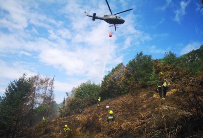 Stol požar | Foto: STA/PGD Breginj