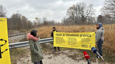 "Odklopljeni" Romi imajo še možnost za ureditev priključkov za vodo