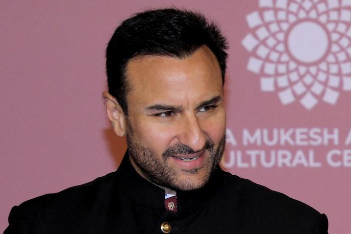 Saif Ali Khan | Saif Ali Khan se je znašel na poti nasilnemu vlomilcu. | Foto Reuters