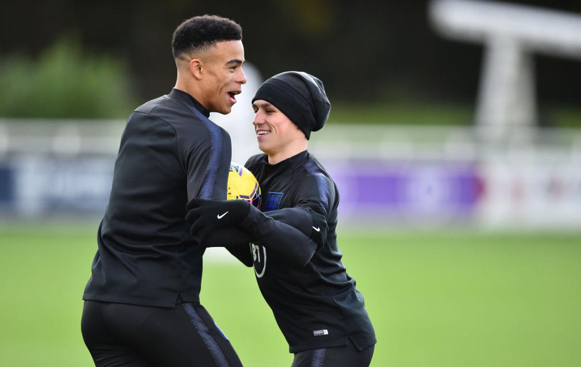 Phil Foden, Mason Greenwood | Phil Foden in Mason Greenwod na treningu angleške reprezentance. Danes jima prav gotovo ni do smeha.  | Foto Getty Images