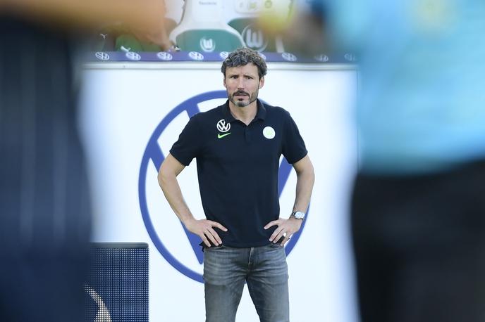 Mark Van Bommel | Mark van Bommel si je privoščil napako. | Foto Reuters