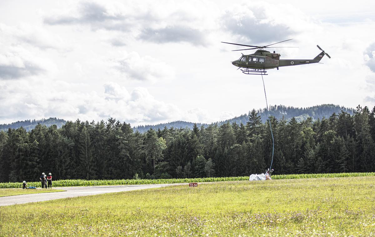 Koroška | Nekaj naplavljenega mulja, ki ni opredeljen kot nevarni odpadek in se lahko uporablja v gradbene namene, so ali še bodo vključili v gradbene projekte v posameznih občinah. | Foto Ana Kovač