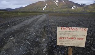 Islandski ognjenik znova stresel močan potres