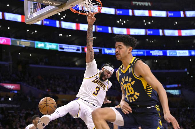 Anthony Davis je prispeval 36 točk in ujel 16 odbitih žog. | Foto: Reuters