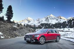 Mercedes-benz E all-terrain – najpametnejši in najbolj umazan #video