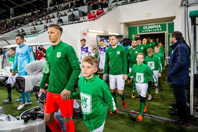 Aljaž Ivačič je v kratkem času postal prvi vratar Olimpije in slovenski reprezentant. | Foto: Žiga Zupan/Sportida