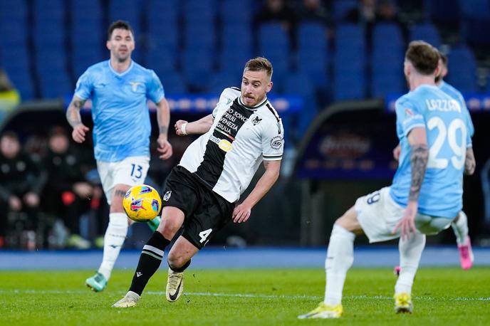 Sandi Lovrić Udinese Lazio | Sandi lovrić je odigral celotno tekmo, po treh mesecih se je v kader vrnil Jaka Bijol. | Foto Guliverimage