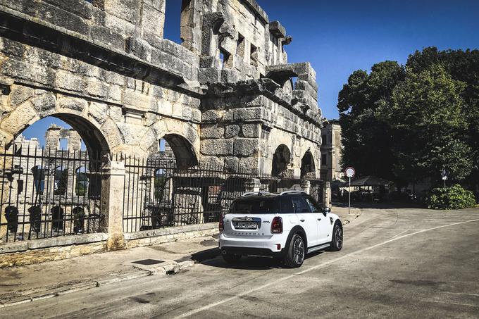 Hibridni mini countryman | Foto: Branka Grbin