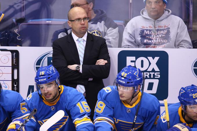 Mike Yeo ni več trener St. Louisa. | Foto: Reuters