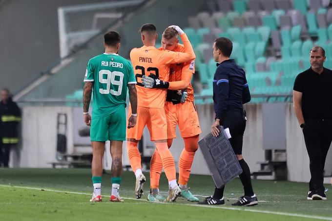 Denis Pintol je v času odsotnosti Matevža Vidovška prvi vratar Olimpije. | Foto: Filip Barbalić/www.alesfevzer.com