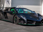 Lamborghini veneno roadster