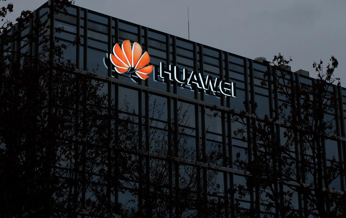 Huawei | Sedež podružnice podjetja Huawei v Nemčiji. Tam so marca začeli preiskovati komponente podjetja Huawei, ki so del omrežij 5G v državi. | Foto Shutterstock